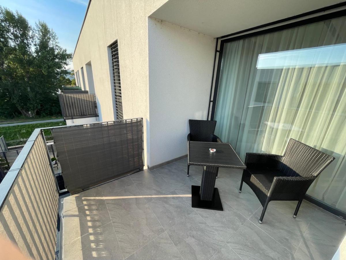 Greenbay Apartment With Free Parking Trenčín Exterior foto